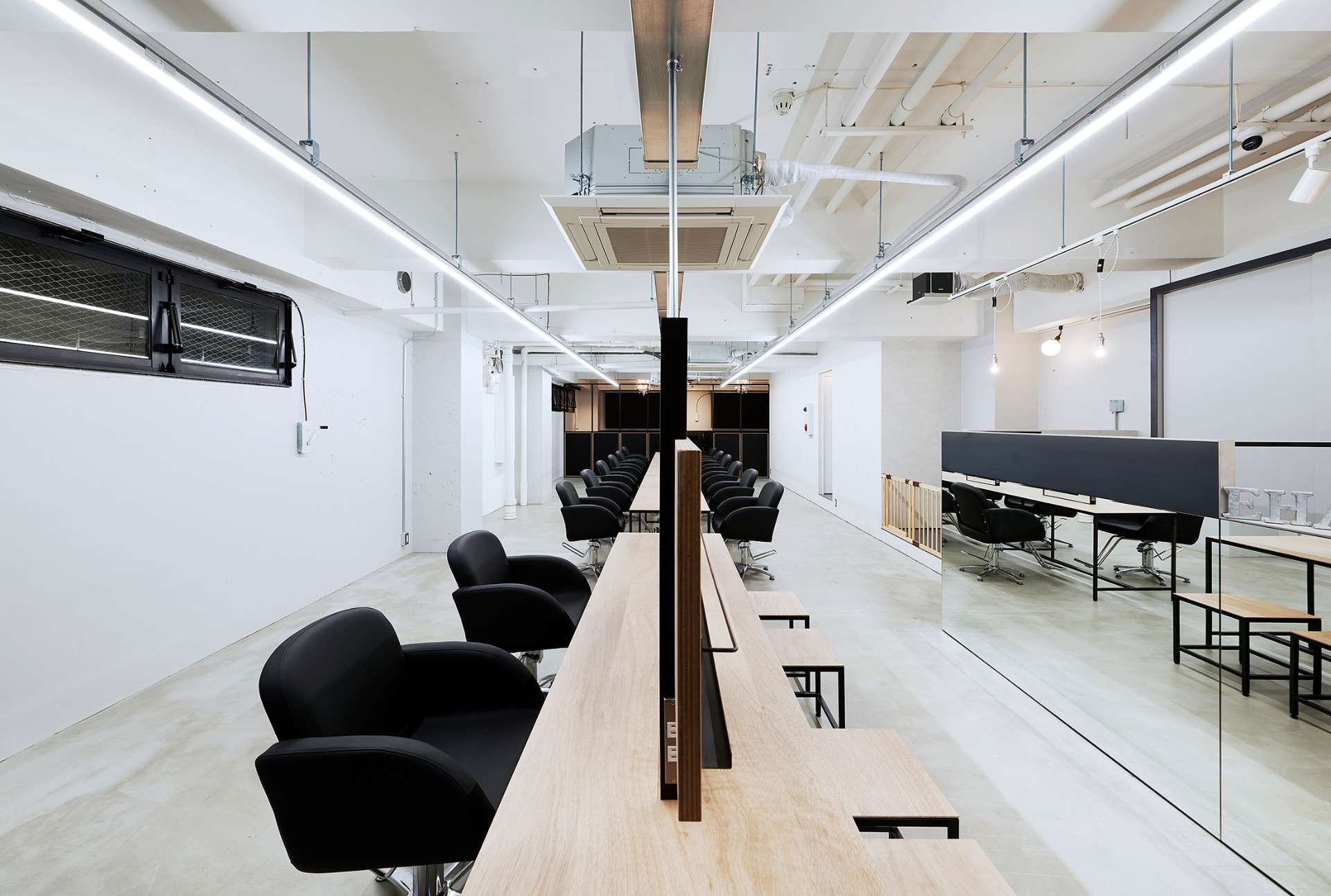 広島でおしゃれな店舗設計、店舗デザインなど空間デザイン、内装デザインのお問い合わせはasazu design office